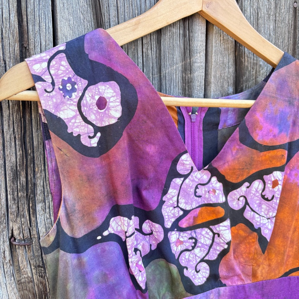 This is a Custom Handmade Vintage Dress Made in Bali. Cotton Fabric Size Small - Picture 6 of 8